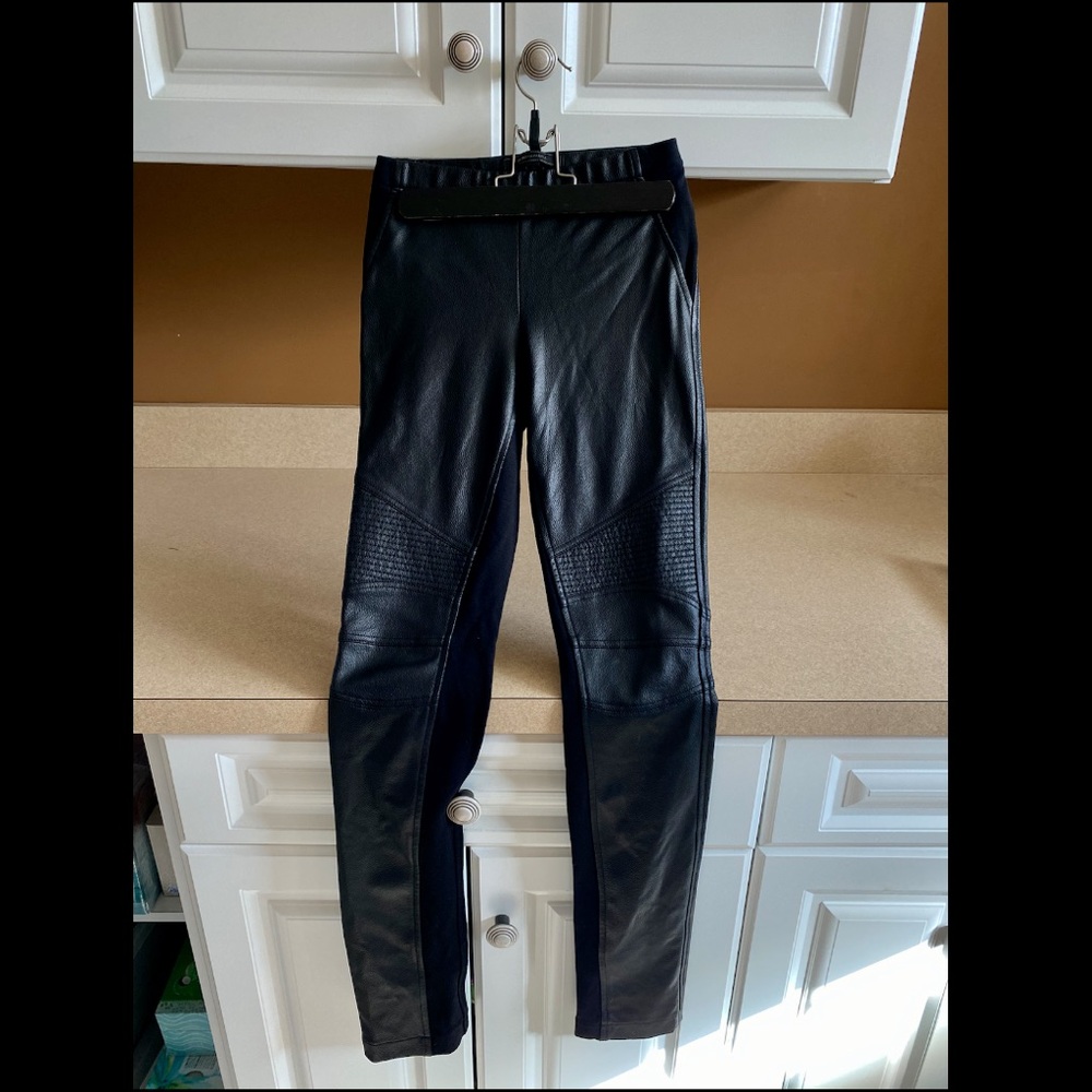 Like New! BCBGMAXAZRIA Black Leather Moto Leggings